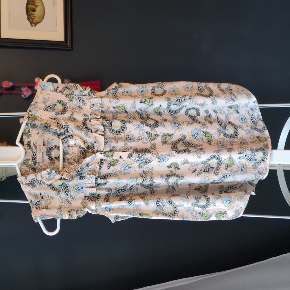 Loft paisley ruffle blouse